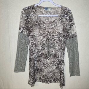 Lady Noiz Top Women’s Size XL Rhinestone Cross Cheetah Print Lace Sleeve Fairy